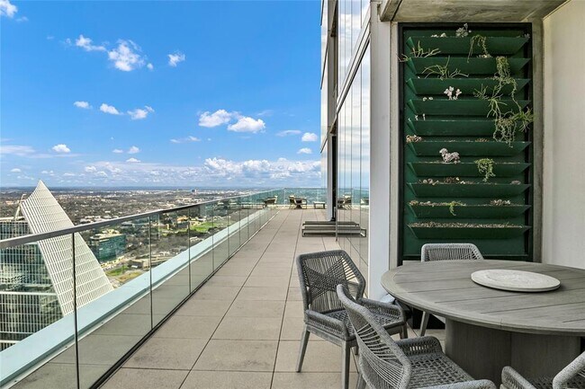Foto del edificio - 301 West Ave