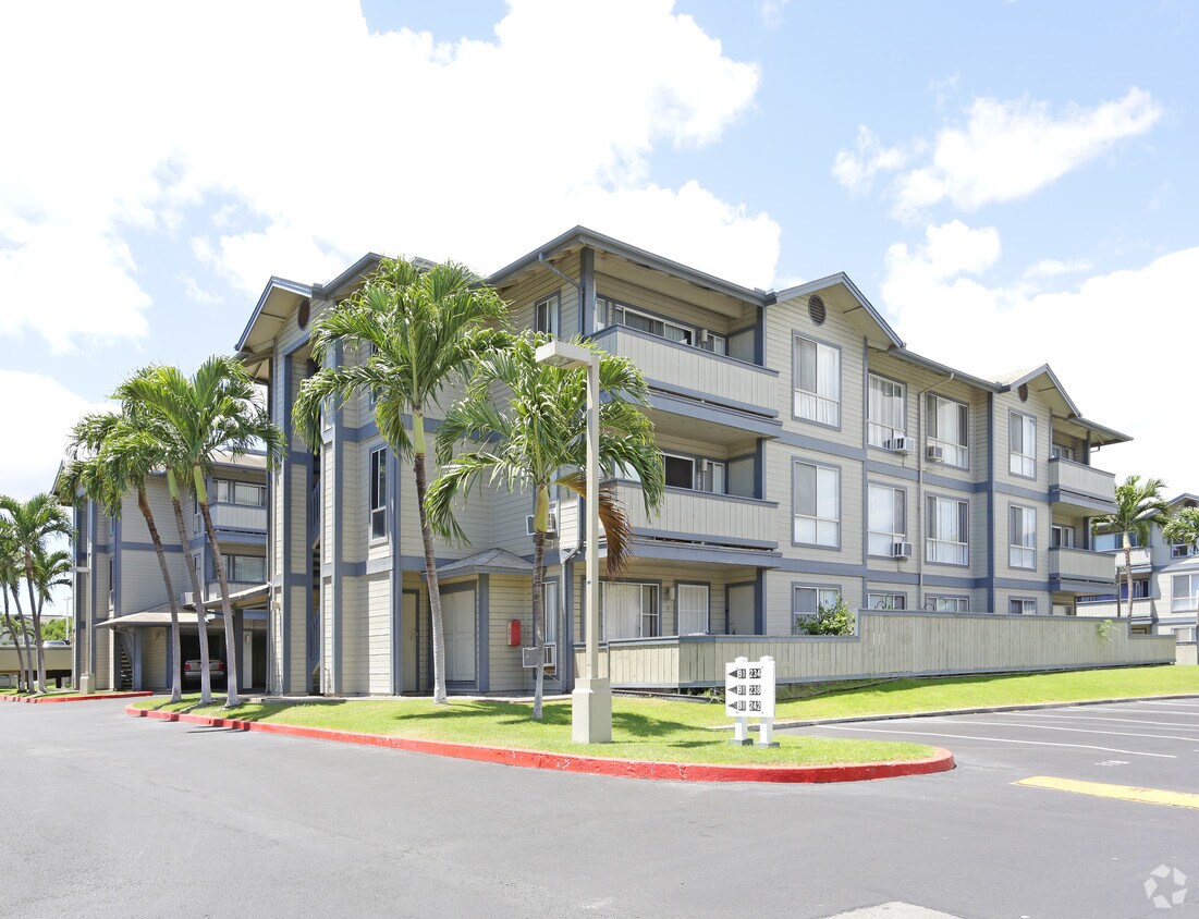 Sun Rise Townhomes Apartments in Ewa Beach, HI