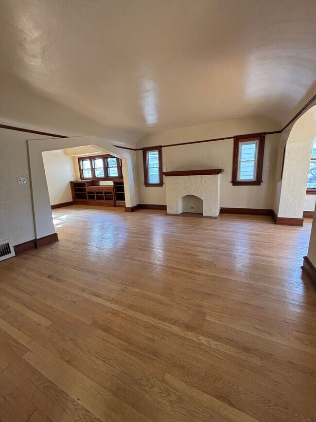 Foto del edificio - 2748 N 44th St