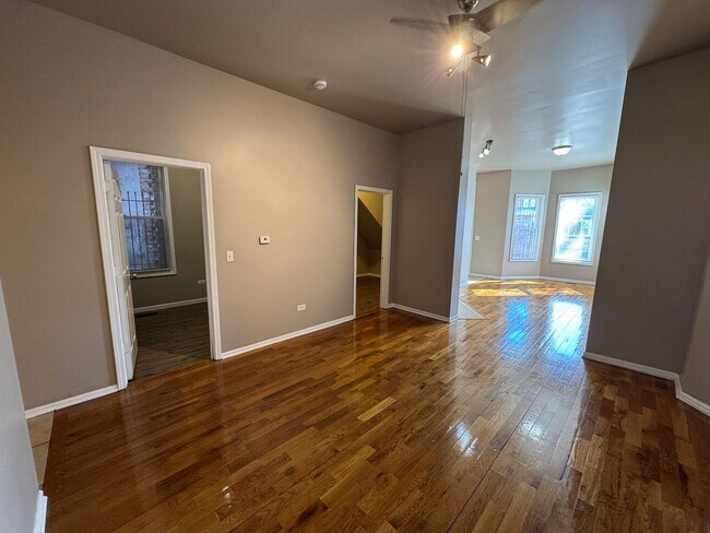 Foto del edificio - 5612 S Morgan St