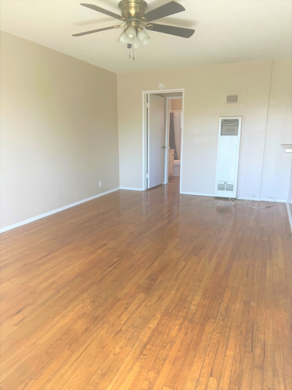 125 N Montague Ave Unit E, Fullerton, CA 92831 Room for Rent in