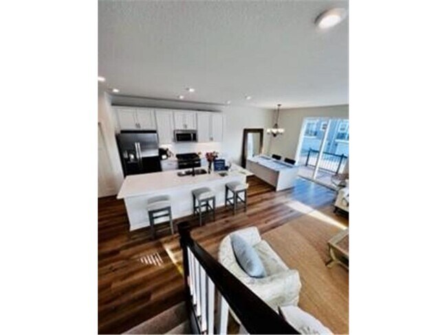 Building Photo - 6916 Huckleberry Dr