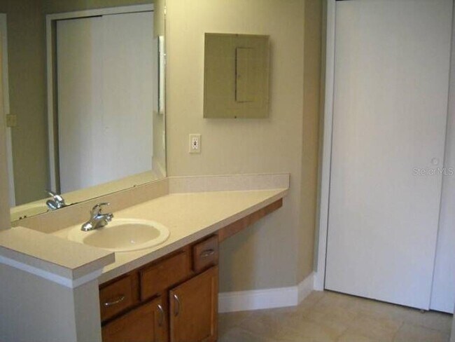 Foto del edificio - 7537 Sugar Bend Dr