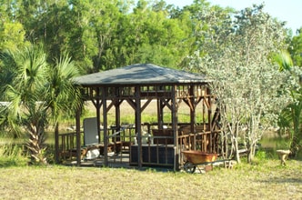 Building Photo - 3190 Safe Harbor Dr