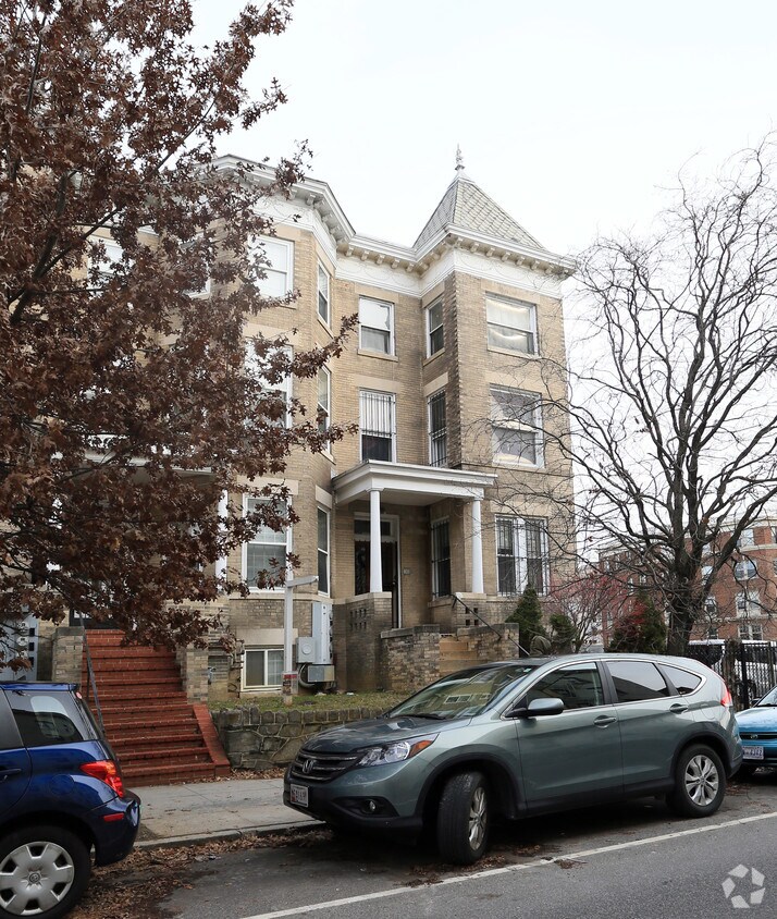 Foto del edificio - 3019 15th St NW