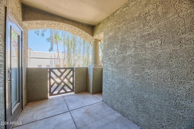Foto del edificio - 5303 N 7th St