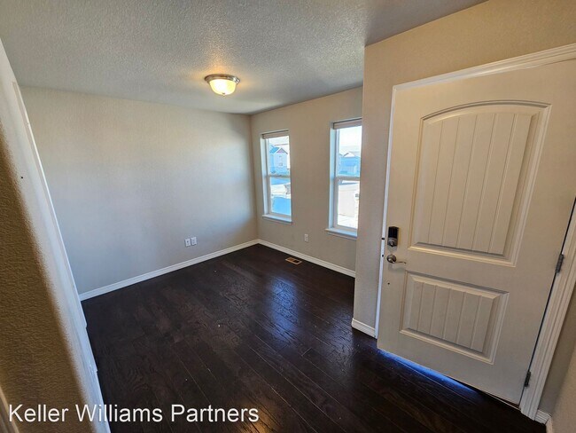 Building Photo - 4 br, 3 bath House - 6679 Weiser Dr