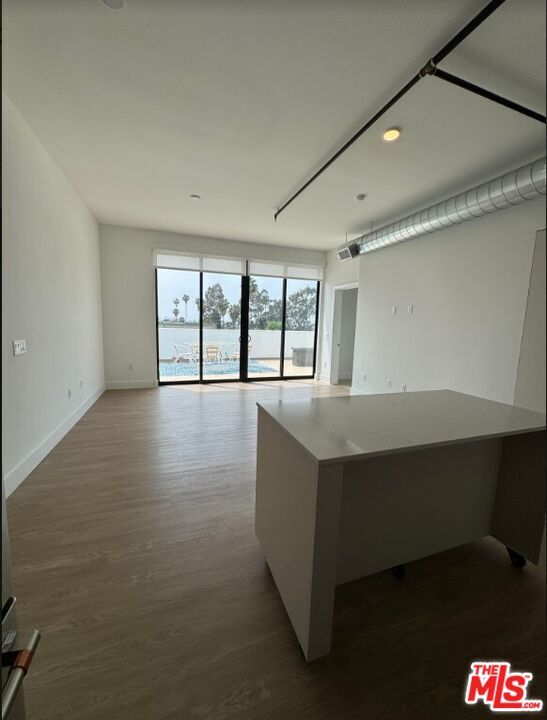 Foto del edificio - 1221 Myra Ave
