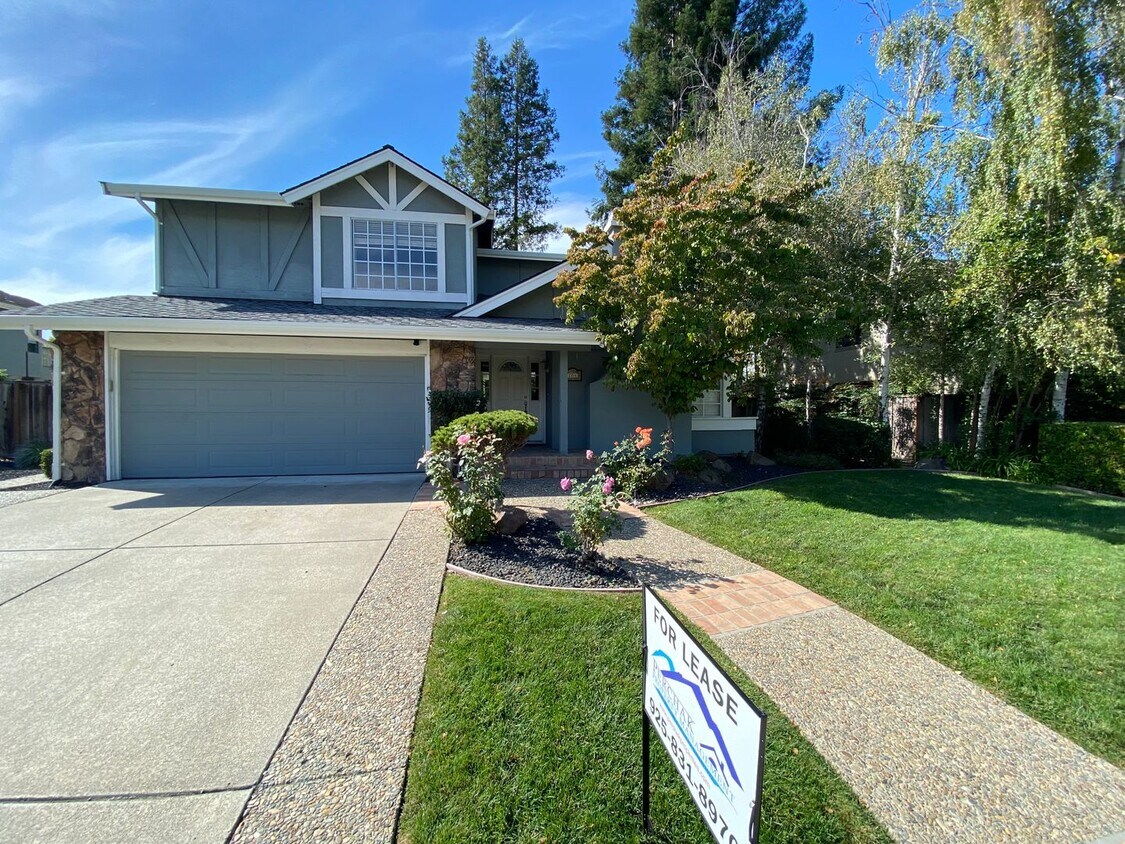 Primary Photo - 4 Bed 2.5 Bath Home In San Ramon