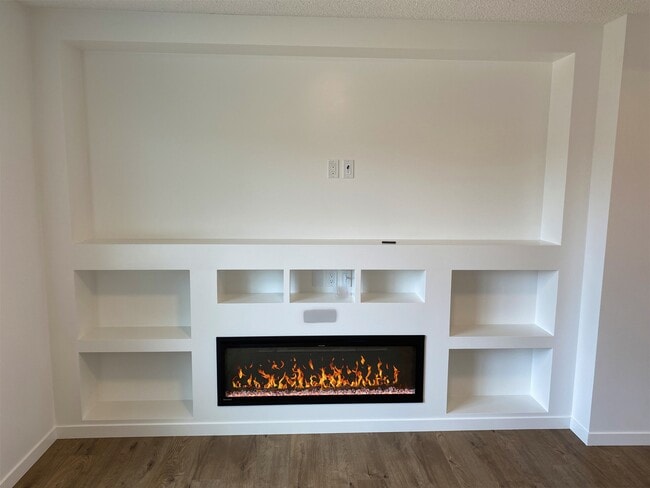 Building Photo - 7030 Rosenthal Dr NW