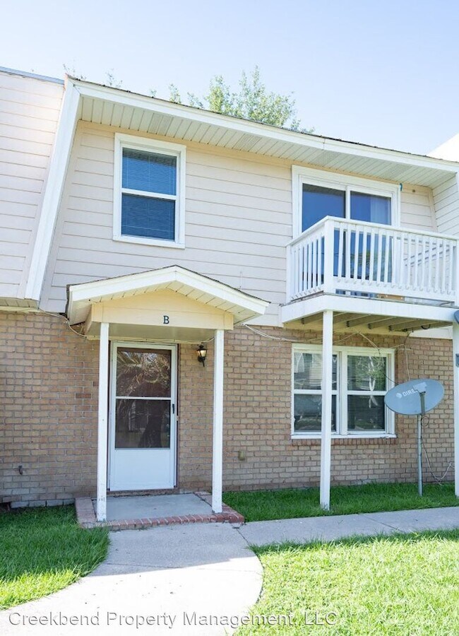 Building Photo - 3 br, 2 bath House - 1552 Evergreen #B