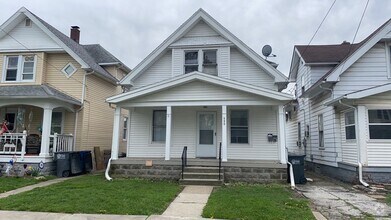 Building Photo - 540 E Park St
