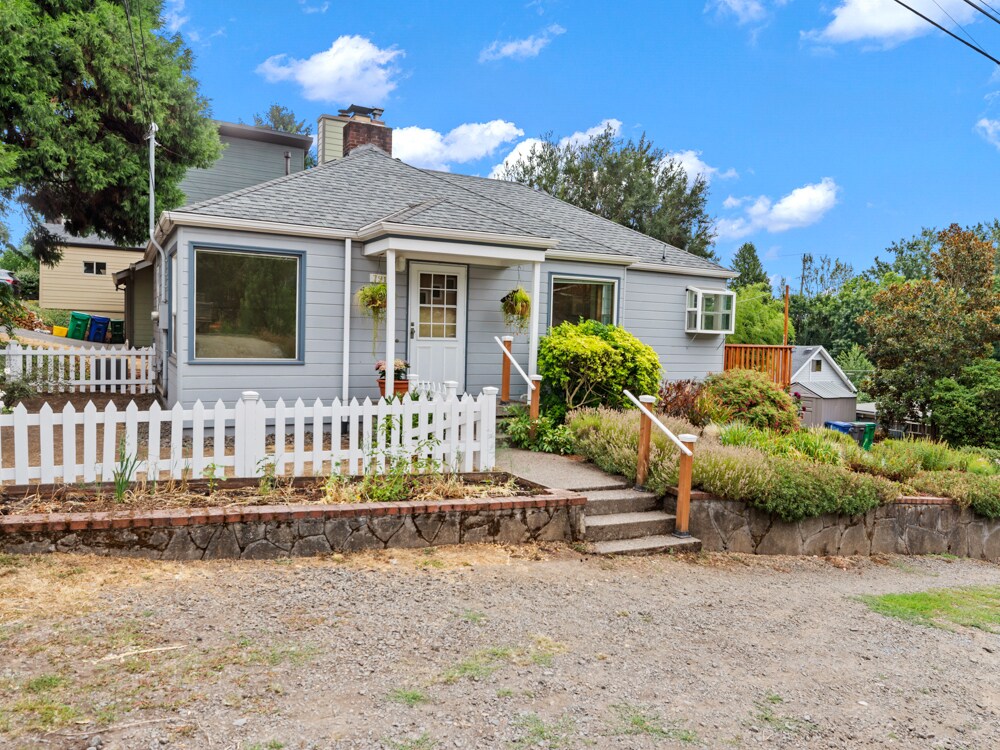 Foto principal - 7910 SW 19th Ave