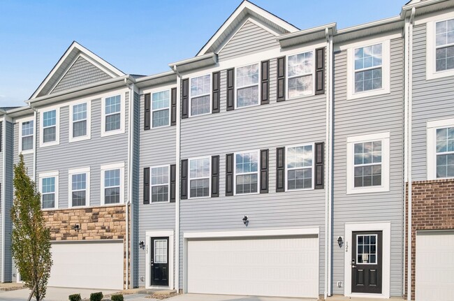 Building Photo - 119 Red Willow Dr