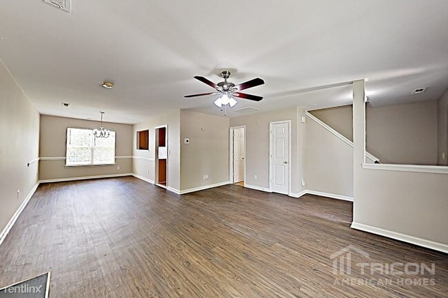 Building Photo - 522 Tansy Dr