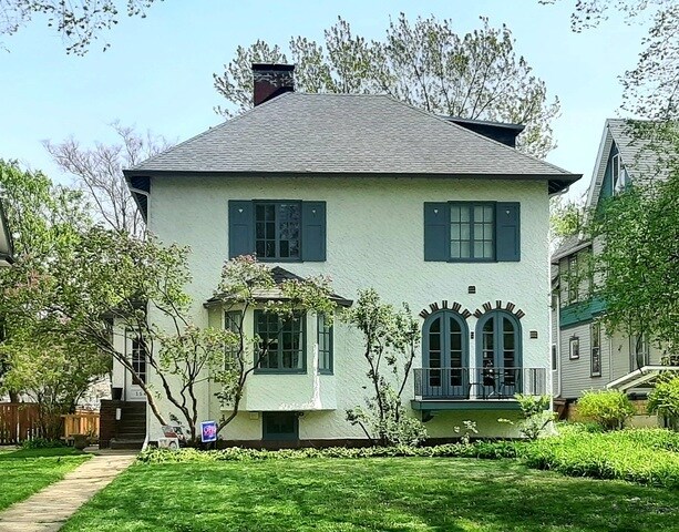 Foto principal - 154 N Elmwood Ave