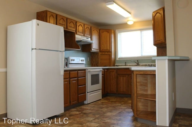 Building Photo - 3 br, 2 bath House - 5490 N. Montana Ave