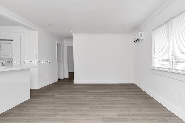Foto del edificio - 2828 NW 7th St