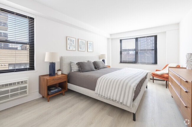 1BR, 1BA - 830SF - Primary Bedroom - Prospect Park