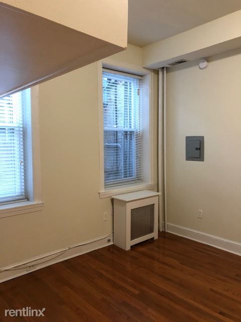 Building Photo - Studio, 1 bath  - 832 Pine St Apt 2B