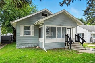 Building Photo - 4202 Hanna St