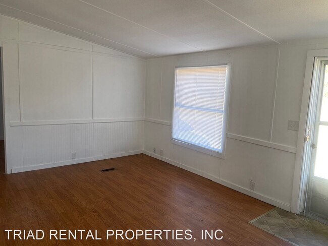 Foto del edificio - 3 br, 2 bath House - 215 SANDY VALLEY