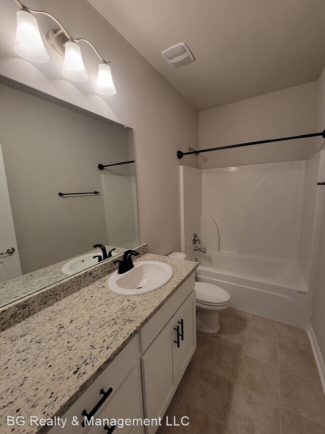 Building Photo - 4 br, 3 bath House - 2420 Reserve Drive