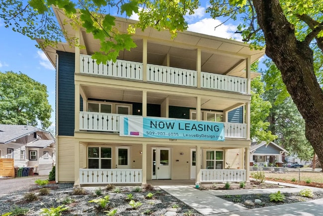 Building Photo - 1517 S Grand Blvd