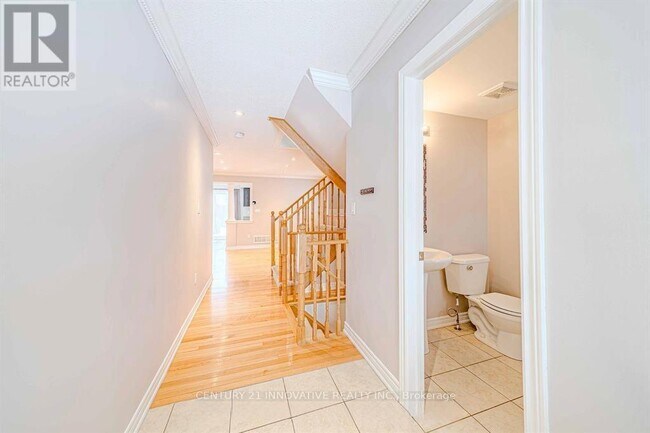 Building Photo - 63 Kirkland Pl