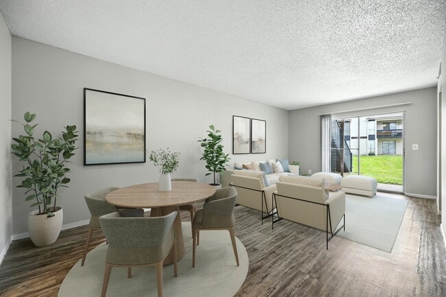 Building Photo - The Square at 59 Caroline