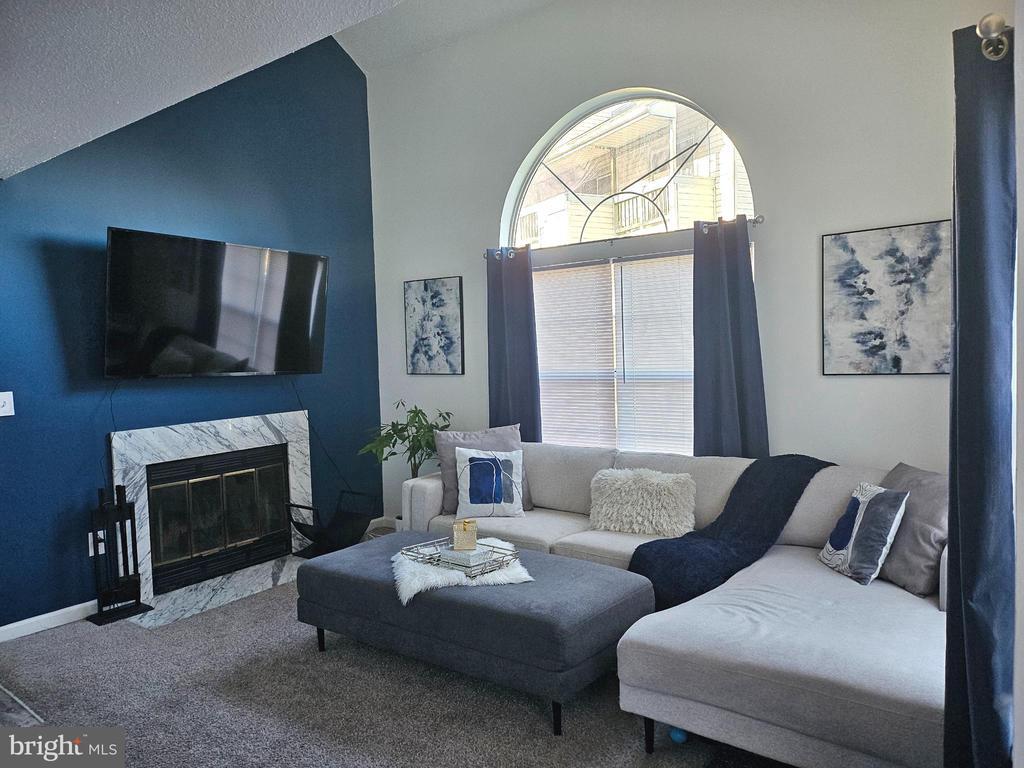 Building Photo - 14224 Yardarm Way