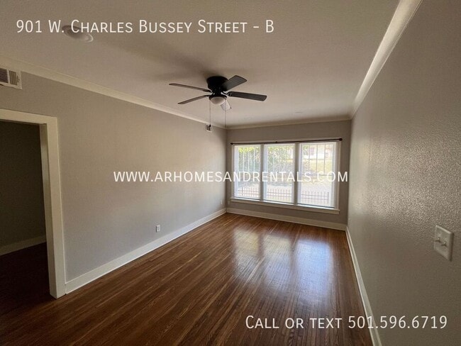 Building Photo - 901 W Charles Bussey Ave