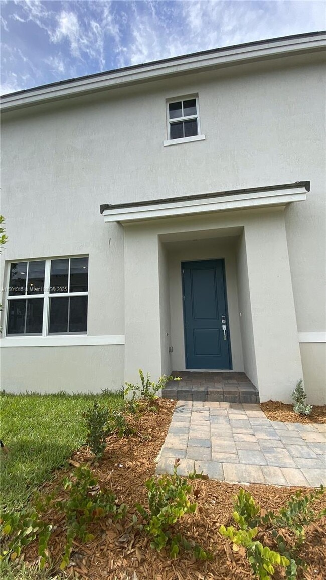 Foto del edificio - 125 SW 171st Terrace
