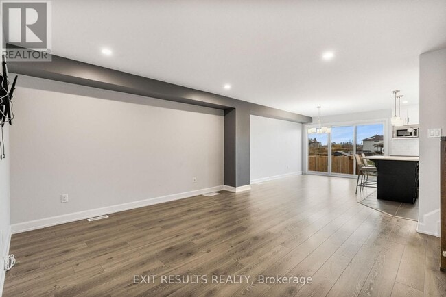 Photo du bâtiment - 150 Argile St