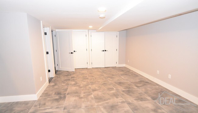 Building Photo - 271 Martense Street #1FR