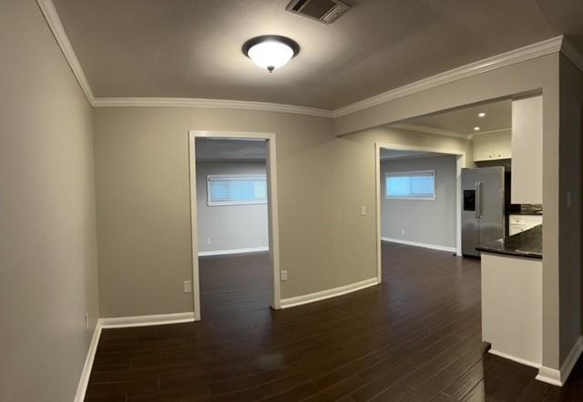 Foto del edificio - 4702 Ella Blvd