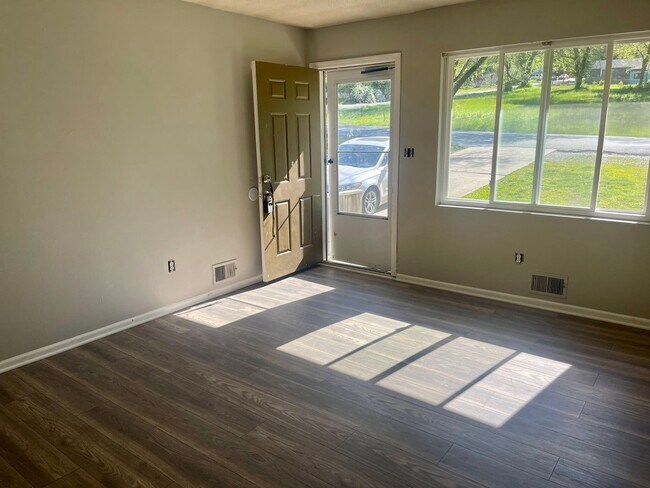 Foto del edificio - Sugar Creek Duplexes