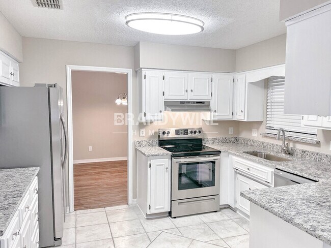 Foto del edificio - 10932 Putney Ct