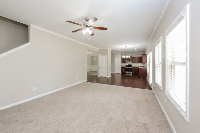 Foto del edificio - 4155 Pearhaven Ln
