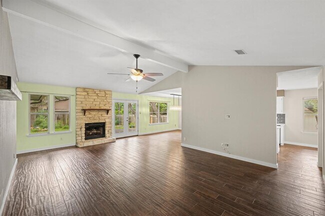 Foto del edificio - 4820 Marblehead Dr