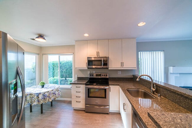 Building Photo - 6746 Xana Way