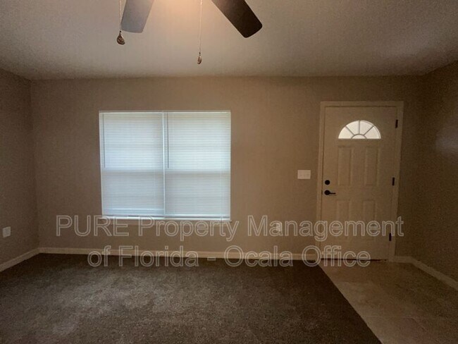 Building Photo - 8819 SW 132nd Ln