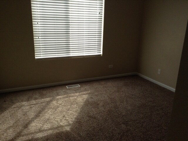 Building Photo - 574 Foxridge Dr