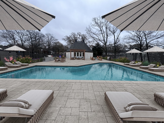 Building Photo - Fairfax Manor Townhomes