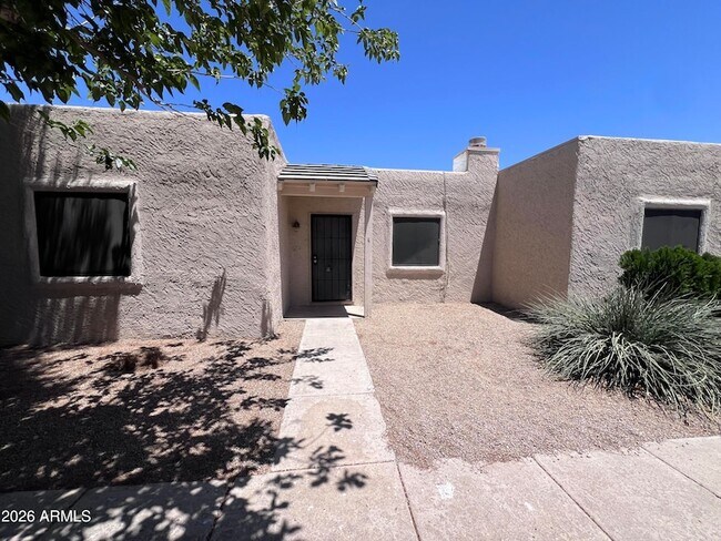 Foto del edificio - 15601 N 27th St