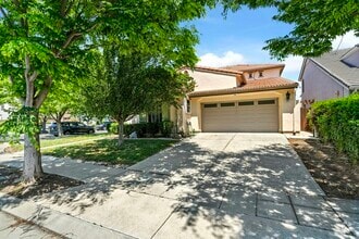 Building Photo - 507 Burk Pl