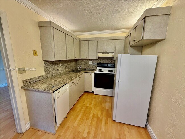 Foto del edificio - 510 NE 17th Ave