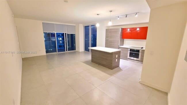 Building Photo - 1100 S Miami Ave