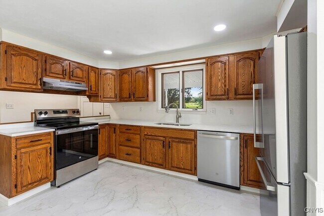 Foto del edificio - 3183 Mohawk St