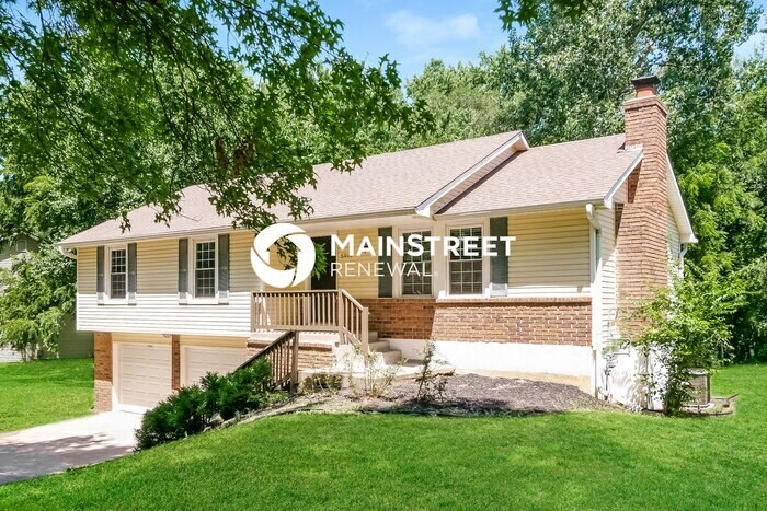 Primary Photo - 3 Bedroom Pet-Friendly Home in KANSAS CITY...